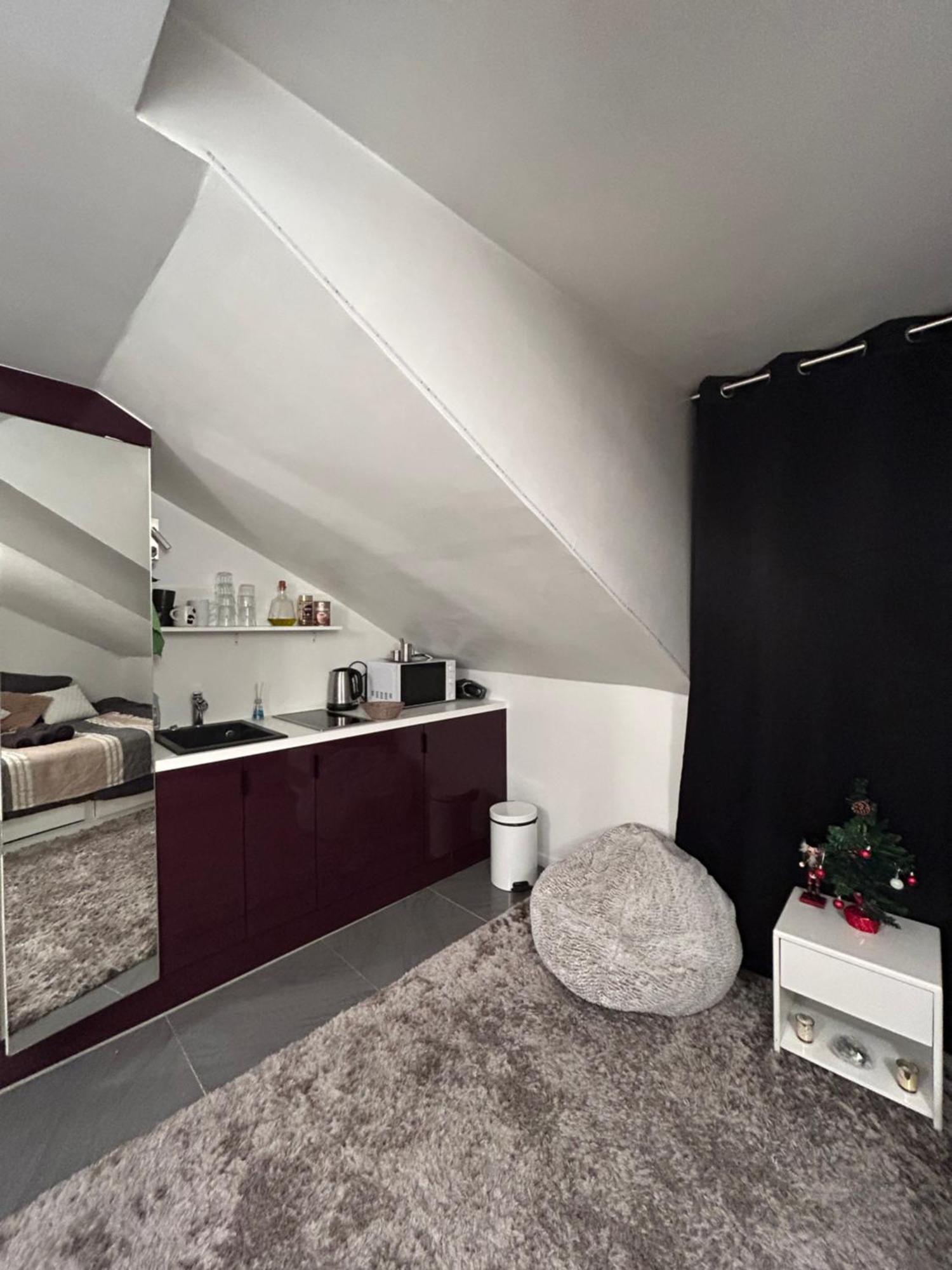 Appartement Fully Equipped Studette, 14ieme Parijs